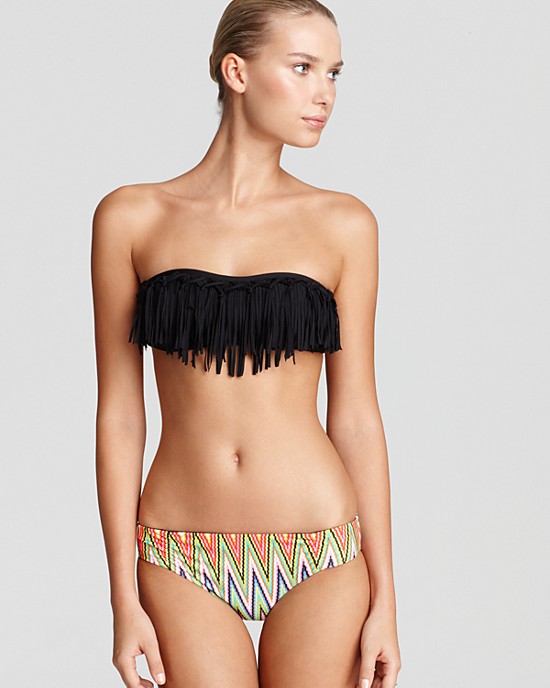 2015 Swimsuit Guide: Swimsuits that are best for flat chested